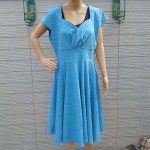 Gown Town Blue Retro Style